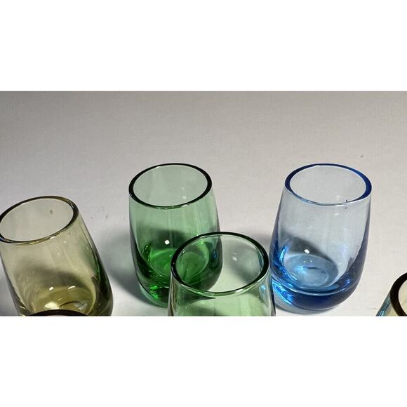 Shot Glasses - 7 Multicolored Single Shot No Cracks or Chips - Picture 3 of 6